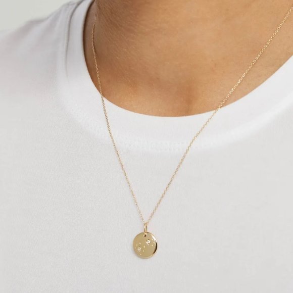 SCORPIO ZODIAC CHARM PENDANT - MEJURI - SOLID 14K YELLOW GOLD - Picture 2 of 7